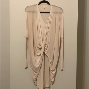 Silence + Noise Drapey Twist Top - Cream